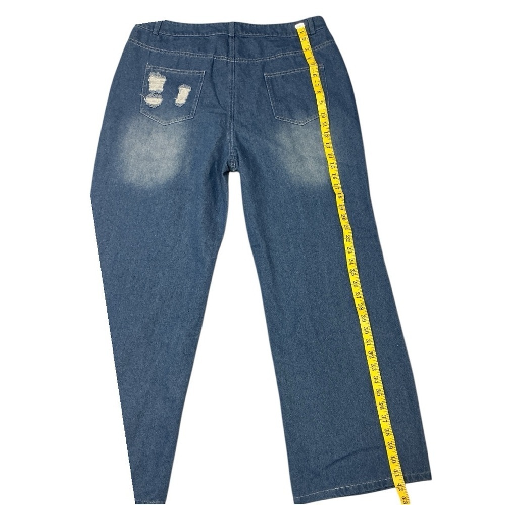 Distressed Blue Jeans - Picture 4 of 8
